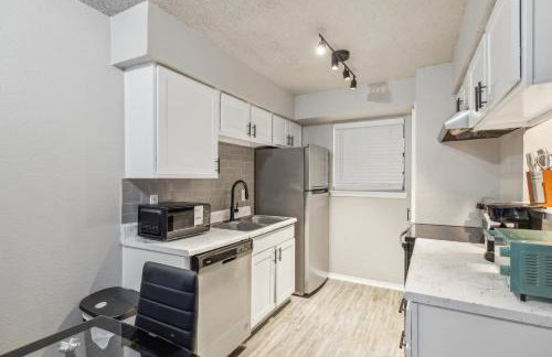 The Landry 276 Spacious and Cozy 2 Bedroom 1bth - Foto 5