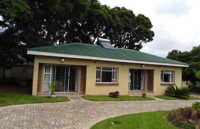 2 Bed Apartment With Ensuite Kitchenette- 2071 - Foto 15