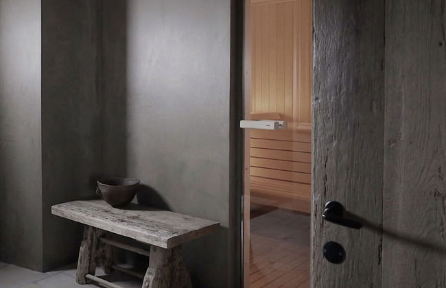 Gairnshiel Lodge - Unique Exclusive Lodge Next to the Castle - Photo 34