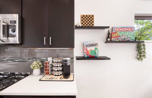 Designer Fremont Retreat w Mount Views & Office - Photo 12