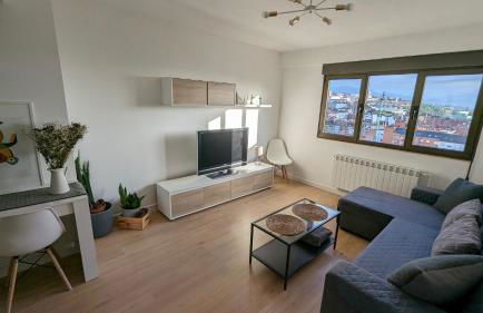 Apartamento LOS VEGA- parking privado - Foto 1