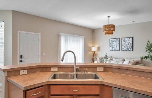 Beautiful home with a huge pool! - Foto 10