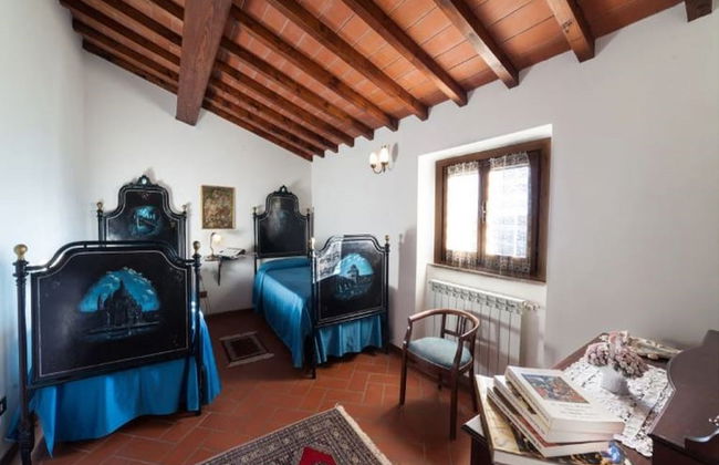 Farmhouse in Tuscany With Pool and Valley Views - Foto 3