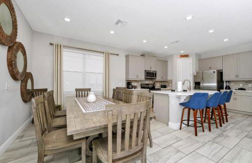 Grand Home Near Disney With Private Pool, Air Hockey Table And Waterpark & Resort Access At Encore Resorts Reunion - 401Sf - Foto 3