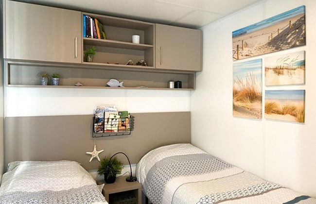 Nice Chalet With air Conditioning, on a Holiday Park, 1 km. From the Beach - Foto 1