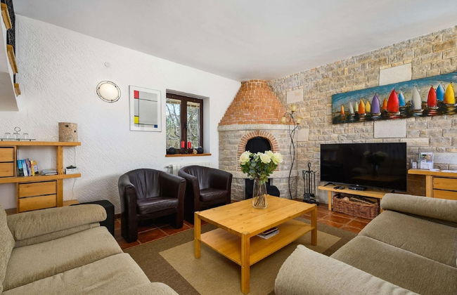 Spacious Holiday Home in Visnjan With Private Pool - Foto 9