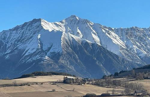 Les alpages - lit queen size - centre station - Foto 9