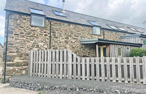 Smithy Barn - Hw7592 - Photo 1