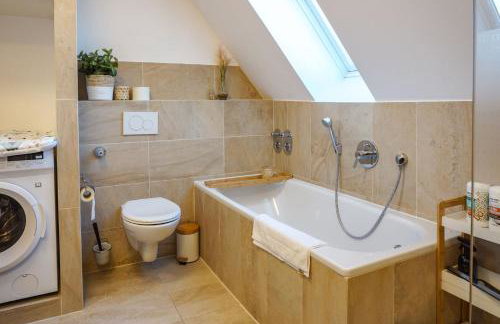 Ferienwohnung "Alpspitze" - Familienfreundliche Maisonette in Mering - Foto 16