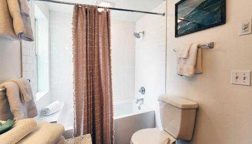 Walk to Everything! Hot Tub! Shorepine Haven - Foto 5