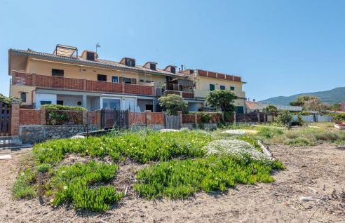 Stunning Apartment In Giannella - Foto 10