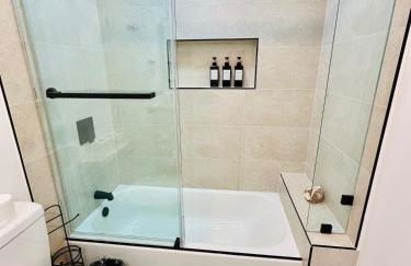 Canyon House, Pool, Yard, BBQ, 14mi to Six Flags - Foto 24