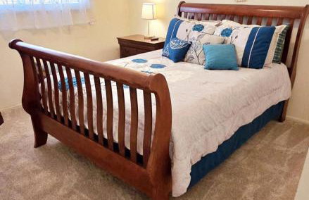 Hot Air Balloon Haven, Hot Tub, King Bed, Office, Foosball, Bball - Foto 45