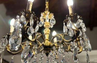 Lady Capulet Apartments - Photo 8