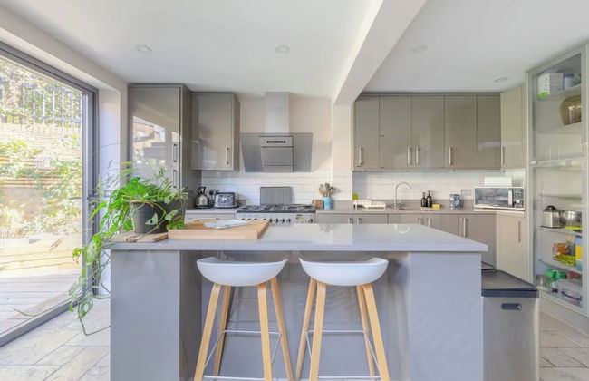 Beautiful & Modern 3BD House- Kennington! - Foto 13