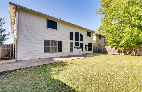 3,500-Sq-Ft Retreat with Private Yard in Sugar Land! - Photo 31