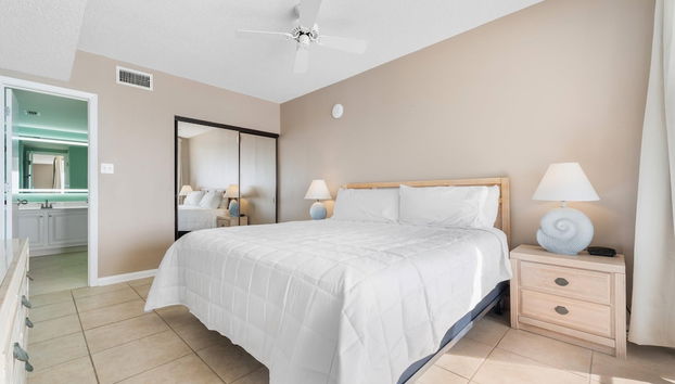 Romar Place 605 - Foto 5, Habitación