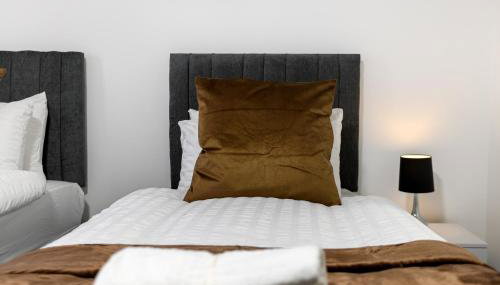 Roomy 3 bedroom house, 2 baths - Foto 3