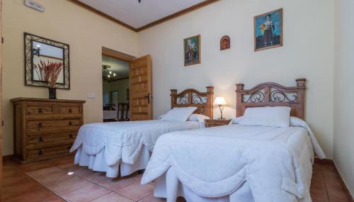 Casa Rural La del Alba Sería - Photo 4