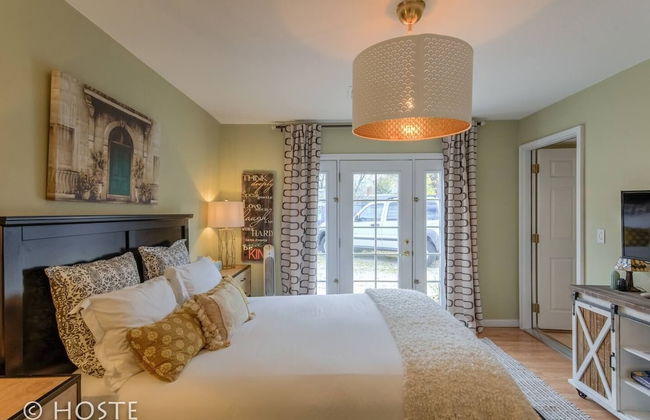 Chic Boutique Wine + Mtns Walk Everywhere - Foto 18