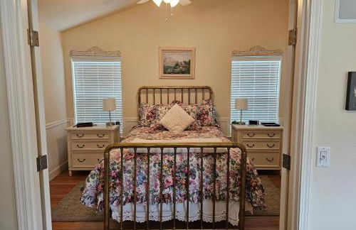 Charming, Private Cottage in Myrtle Creek - Foto 13