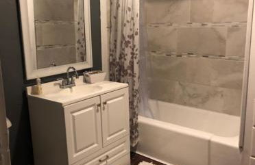 Historic Astor Park walk to Hospitals, shops & more - Foto 29