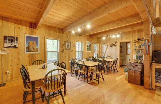 Pet-Friendly House with Deck Near Crater Lake! - Foto 63