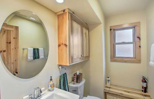 Idyllic Sturgeon Bay Cabin with Fire Pit and View - Photo 28