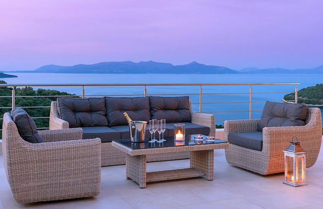 Casa di Maura - 3 Bedroom Contemporary House With Stunning sea Views - Photo 11