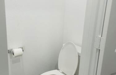 3BR Townhome 15mins from Downtown Sleeps 6 - Foto 20