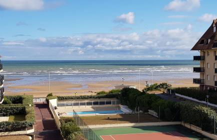 Beau studio accès plage, piscine, jardin, tennis, vélos, Netflix - Foto 13