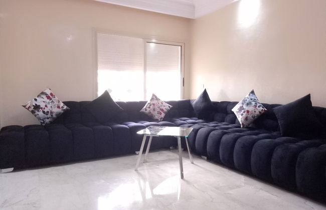 Apartment With Terrace - Photo 9