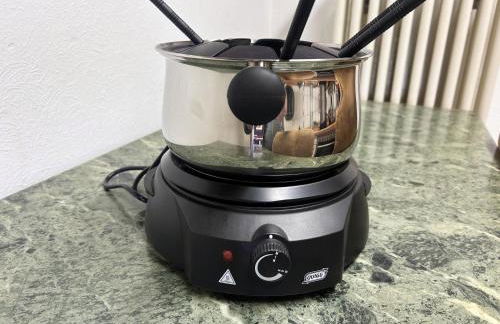 BAT Home Solutions Trier-Euren - alles was ein Hotel nicht bietet - 35 qm Ferienwohnung, Heimkino, Wallbox, Küche für 4 Personen - Foto 11