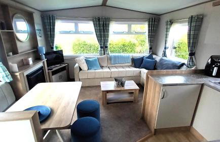 Suki - up to 6 berth cabin, new. - Foto 2