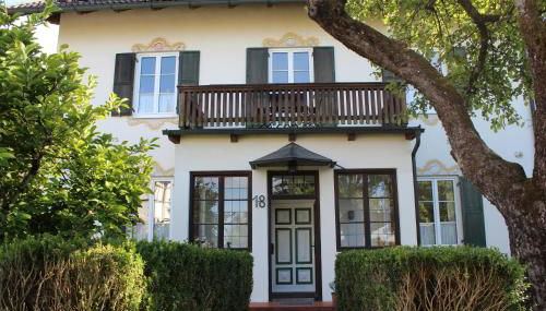 Villa Waldfrieden - Ferienwohnungen und -Haus - Foto 2