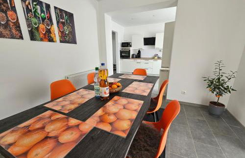 Warburg, FeWo "Sweet Home" 2,5 Zi- EG-separater Eingang - Parkplatz - Terasse- komfortabel,renoviert - Foto 7