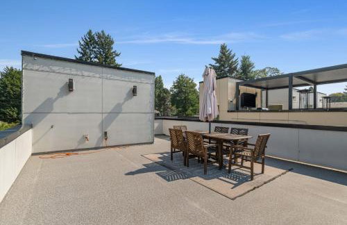 Perch - Modern Seattle Retreat w/ AC, Garage & Decks - Foto 57