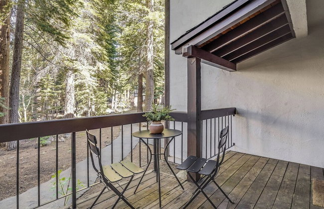 Marillac by Avantstay Gorgeous Ski Cabin w/ Balcony & Patio - Photo 42