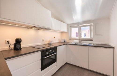 Estoril Haven - Photo 6