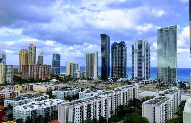 Big Place in Sunny Isles near Beach - Foto 1