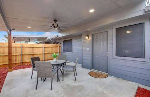 Peppercorn Orange - Locally Run! - Photo 3