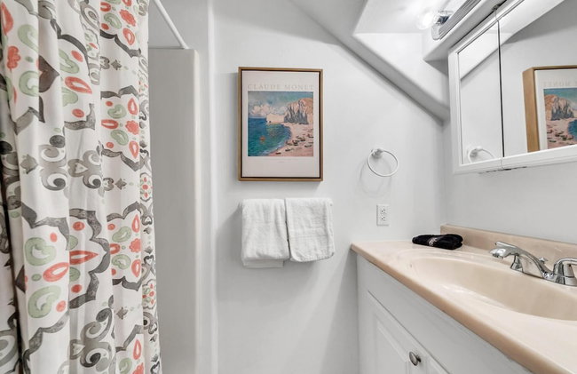 Henderson Haus - Is a Fabulous 3BR Townhome in Destin - Foto 87