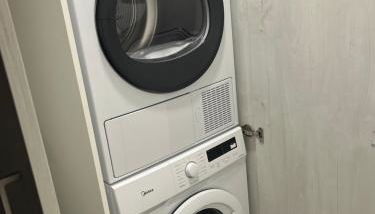 Apartamento céntrico con vistas - Photo 2