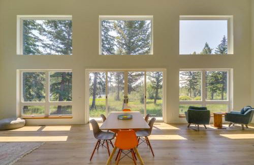 Columbia Falls Home with Patio Near Glacier NP! - Foto 6