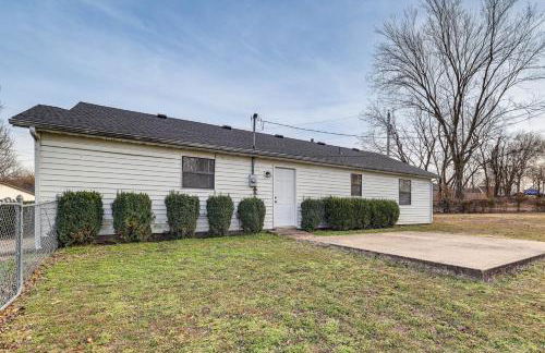 Visit Route 66! Pet-Friendly Joplin Gem with Yard - Foto 22