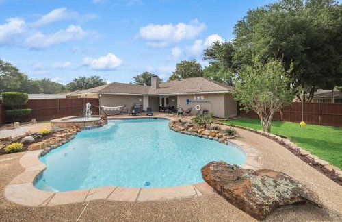 Relaxing Texas Retreat 4BR w Pool & Dream Kitchen - Foto 43
