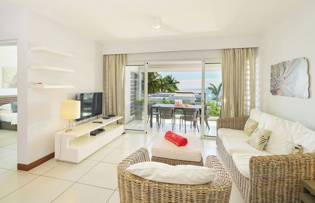 PLAGE BLEUE BEACHFRONT APARTMENTS BY LOV - Foto 8