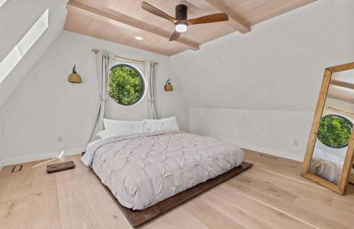 Aframe River Retreat, Sauna, Hot Tub, Workspace, New Build! - Foto 8