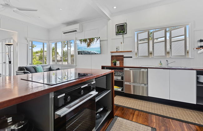 Crystal Cottage Cairns - Photo 32