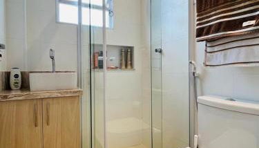 Lindo Apto Mobiliado próximo a praia em Santos - Foto 3, Shower